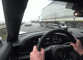 Así vuela el Porsche Taycan Turbo S a máxima velocidad por una autopista sin límites – Gizmodo en Español