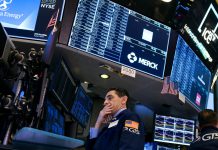 Otros 1.200 puntos menos: el Dow Jones pierde un máximo histórico de puntos en un día ante el temor por el coronavirus – RT en Español