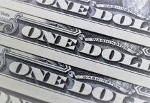 ¿A cuánto está el dólar en México? Febrero 27 del 2020. El peso sigue en picada – La Opinión