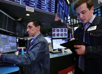 Wall Street se derrumba ante coronavirus; Dow Jones tiene caída récord – Milenio.com