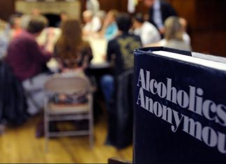 Alcohólicos Anónimos puede ser el camino más efectivo para la abstinencia, revela nuevo estudio – CNN México.com