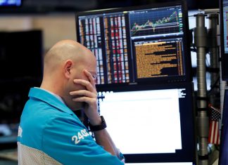 El analista que predijo la crisis financiera de 2008 advierte que otro colapso está en camino (y no solo por el coronavirus) – RT en Español