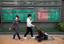 Índice Nikkei abre con caída del 3 por ciento tras desplome en Wall Street – López-Dóriga