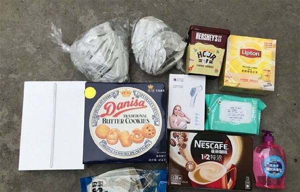 Apple envía un kit de supervivencia a los empleados retenidos por el coronavirus – Merca2.0