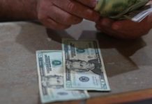 Dólar cierra la semana en 25.11 pesos, máximo histórico – Informador.mx