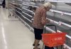 Captan a abuelita llorando en supermercado, ya no había nada – Excélsior