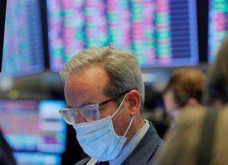 Wall Street se desploma en medio de la pandemia de coronavirus, a pesar de las medidas anunciadas por la Fed – RT en Español