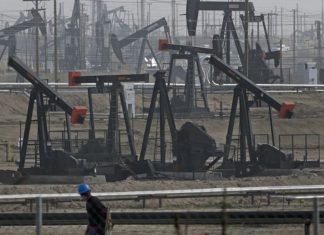 Crudo sube, gasolina en EU baja más de 30% por desplome en demanda – MI BOLSILLO