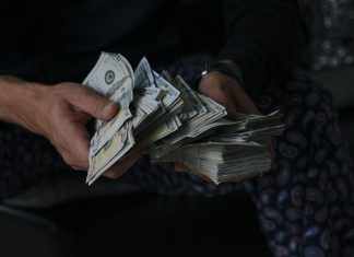 Las cosas en las que nunca gasta este millonario de 27 años para amasar su gran fortuna – El Diario NY