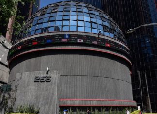 Peso y Bolsa Mexicana ganan tras estímulo fiscal de EEUU por coronavirus – Noticieros Televisa