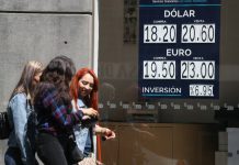 Peso se recupera tras sorpresivo recorte de tasas de la Fed – La Jornada
