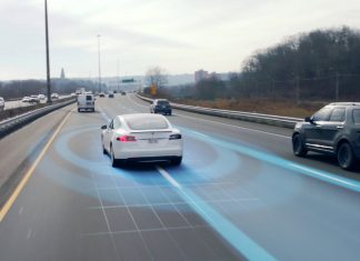 Así se detiene automáticamente un Tesla ante un semáforo en rojo – Hipertextual